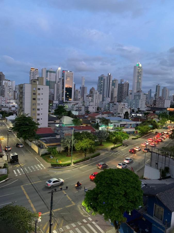 Encantos Dos Mares - Apartamento 5 - Balneário Camboriú Extérieur photo